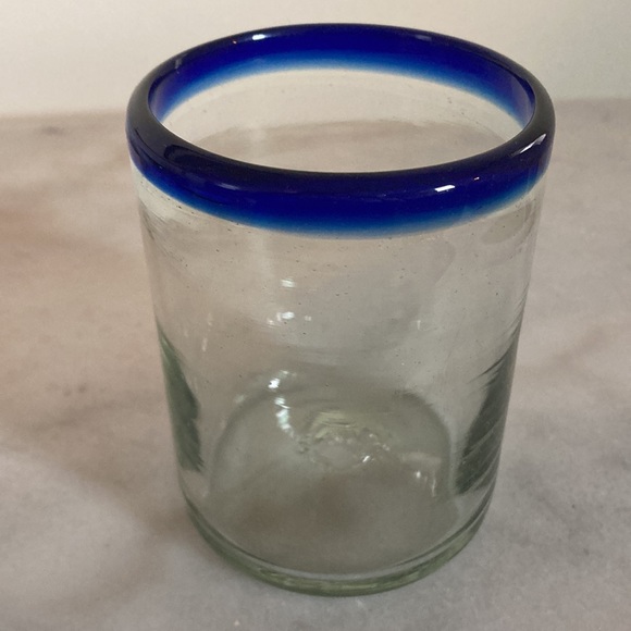 Blue rim glass